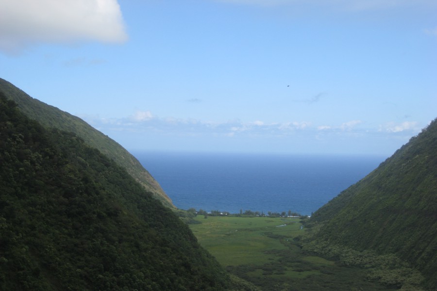 ../image/big island spectacular northern coast valley .jpg